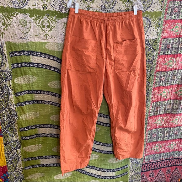 Free People Movement Red Earth Fly By Night Woven Pants Size Medium - Picture 8 of 16